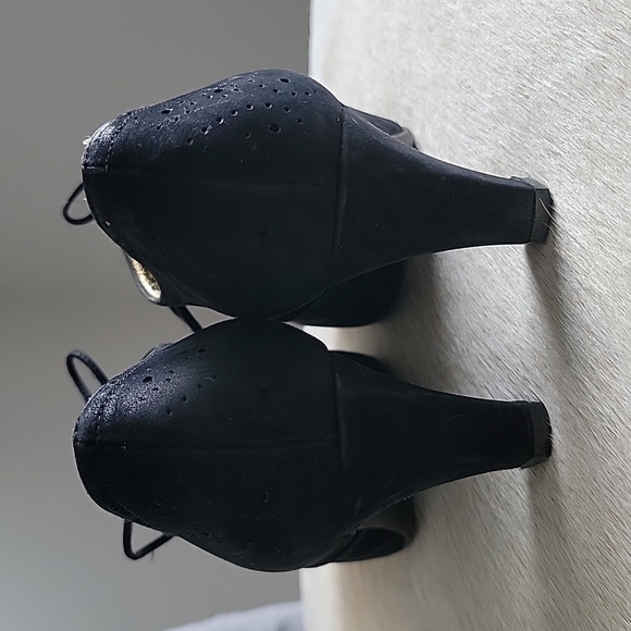 Nathalie M Heeled Oxfords SIZE 5.5 - Picture 4 of 7